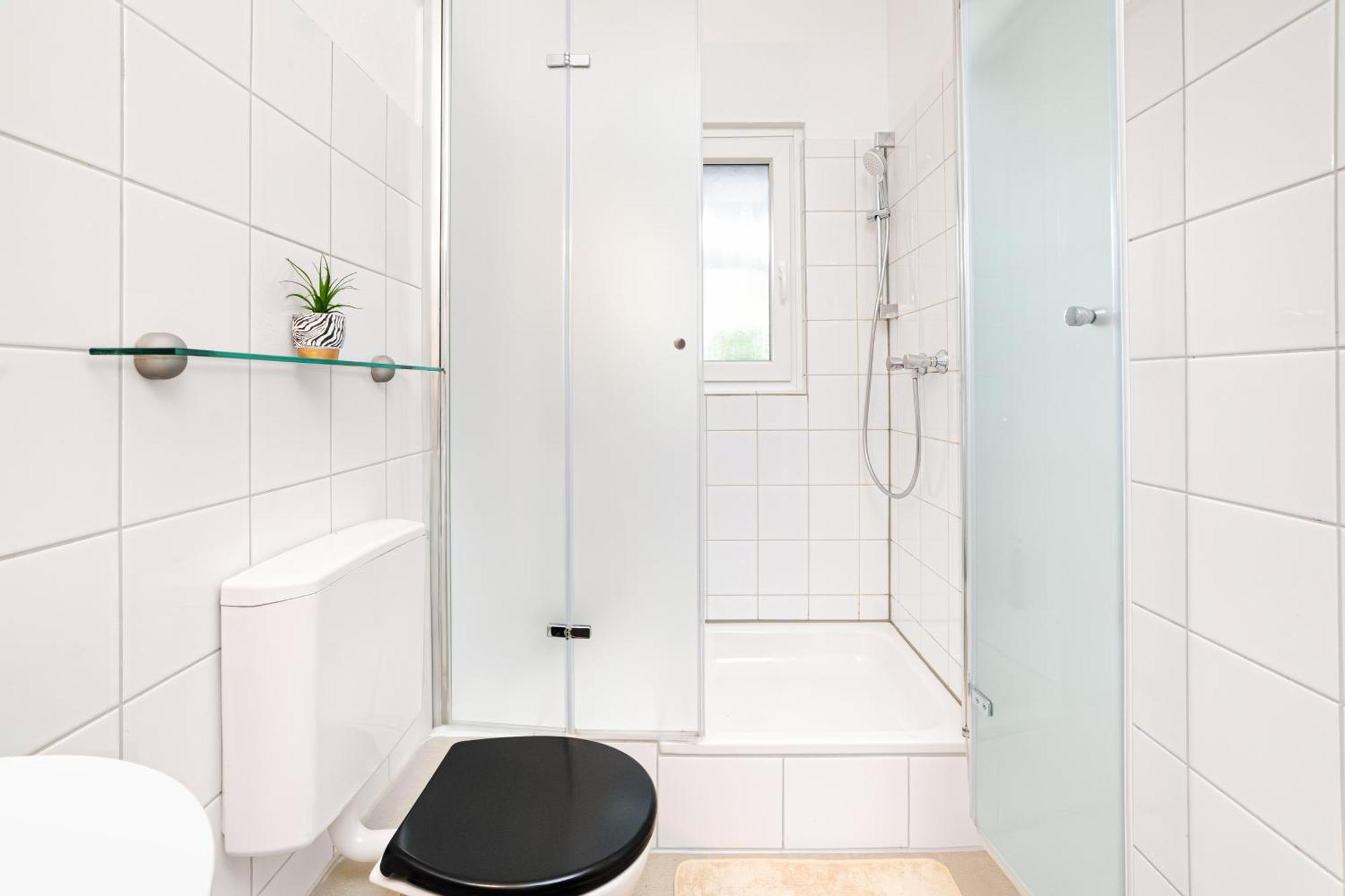 Smart Home - Essen - Perfect For 5 Guests! Central - Balcony - Netflix - Free Parking Zone Zewnętrze zdjęcie